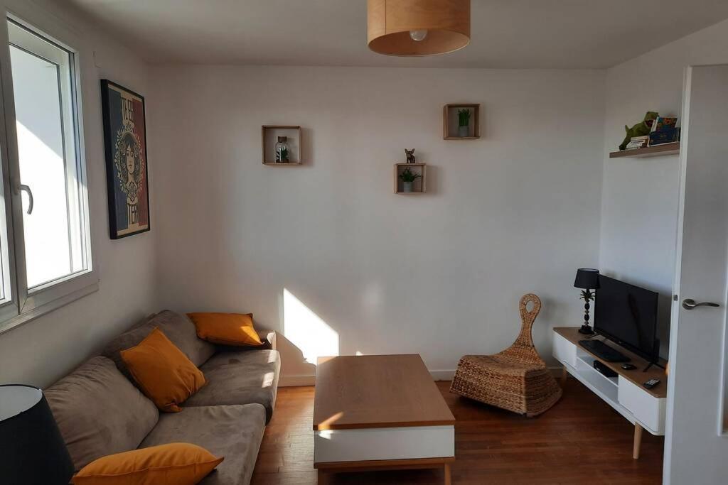 Appartement 70M² 3 Chambres Avec 3 Lits 2 Places Troyes Exterior foto